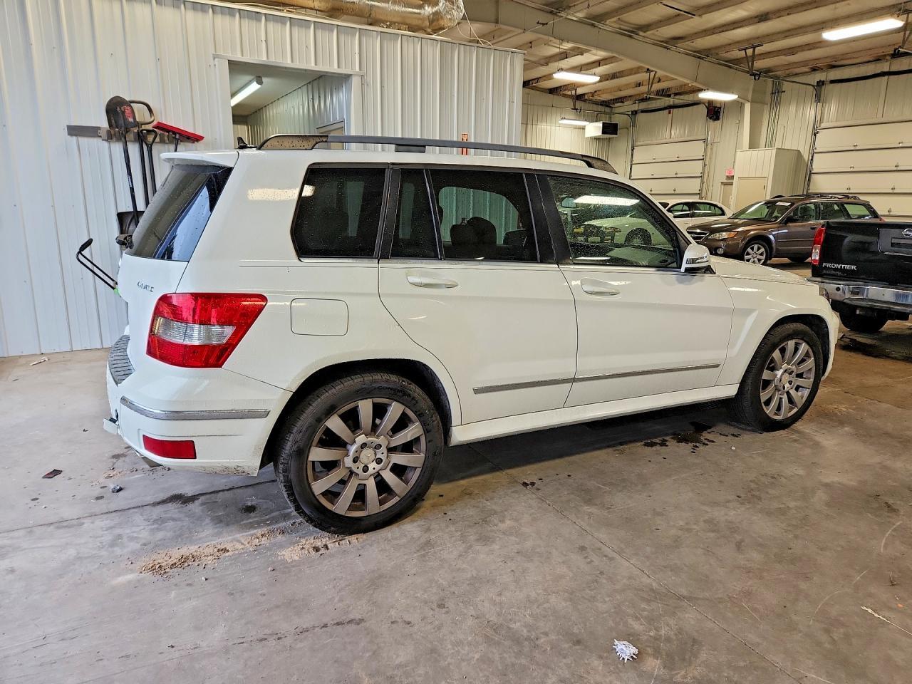 2011 MERCEDES-BENZ GLK-CLASS — фото 3