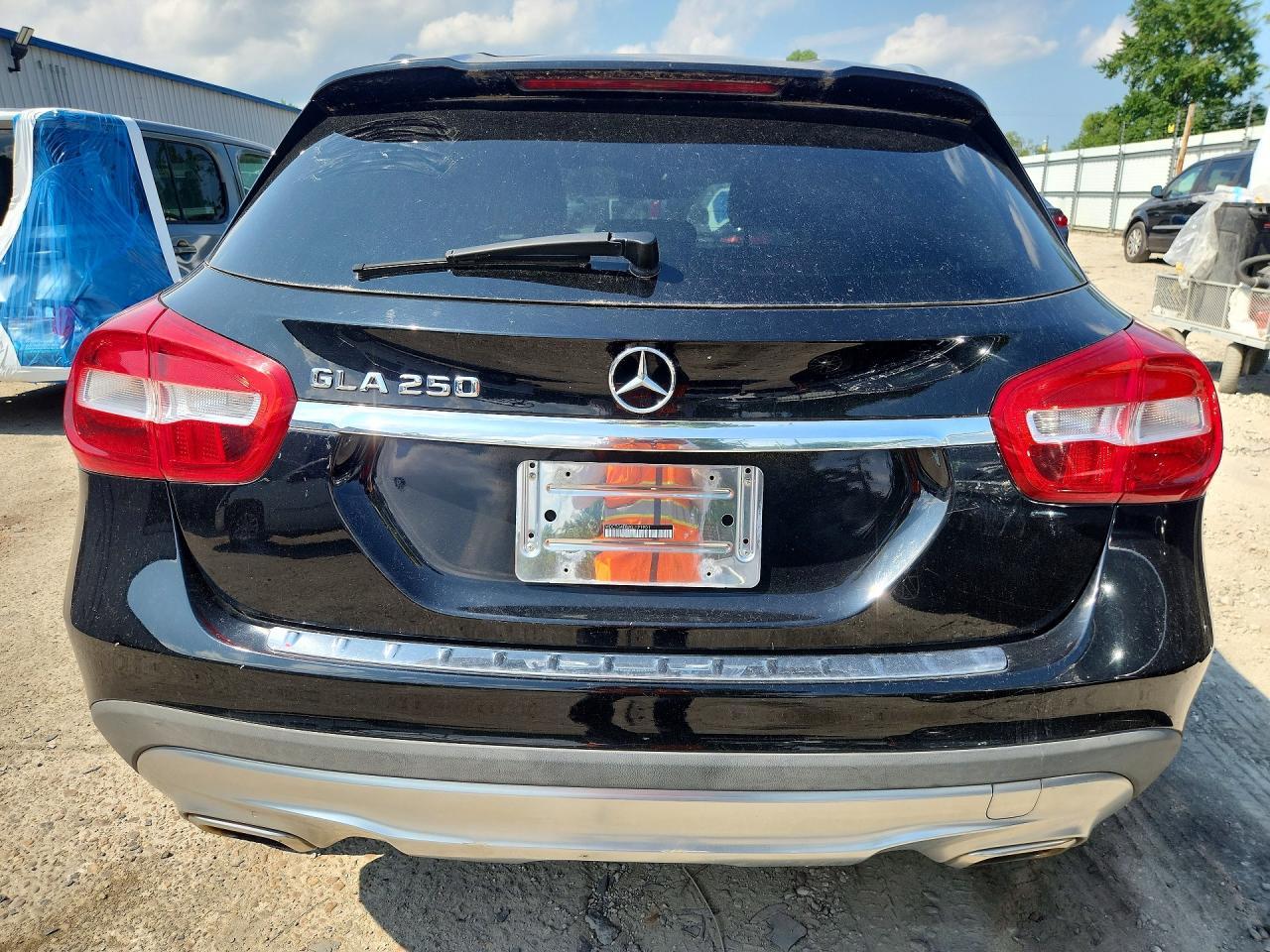 2016 MERCEDES-BENZ GLA-CLASS — фото 6