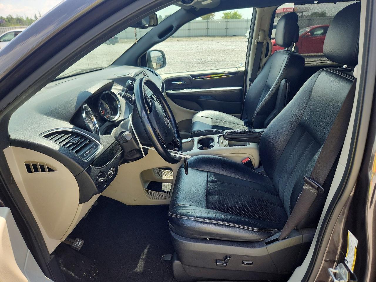 2016 DODGE GRAND CARAVAN — фото 7