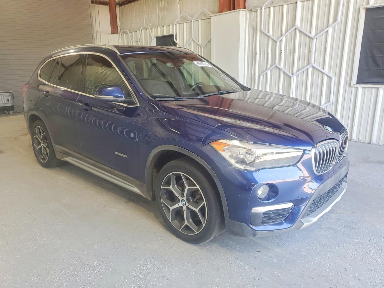 2018 BMW X1 — фото 4