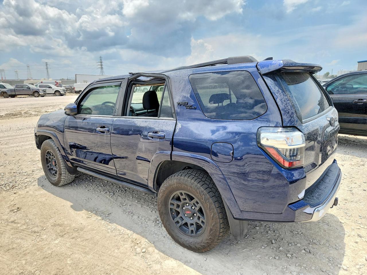 2024 TOYOTA 4RUNNER — фото 2