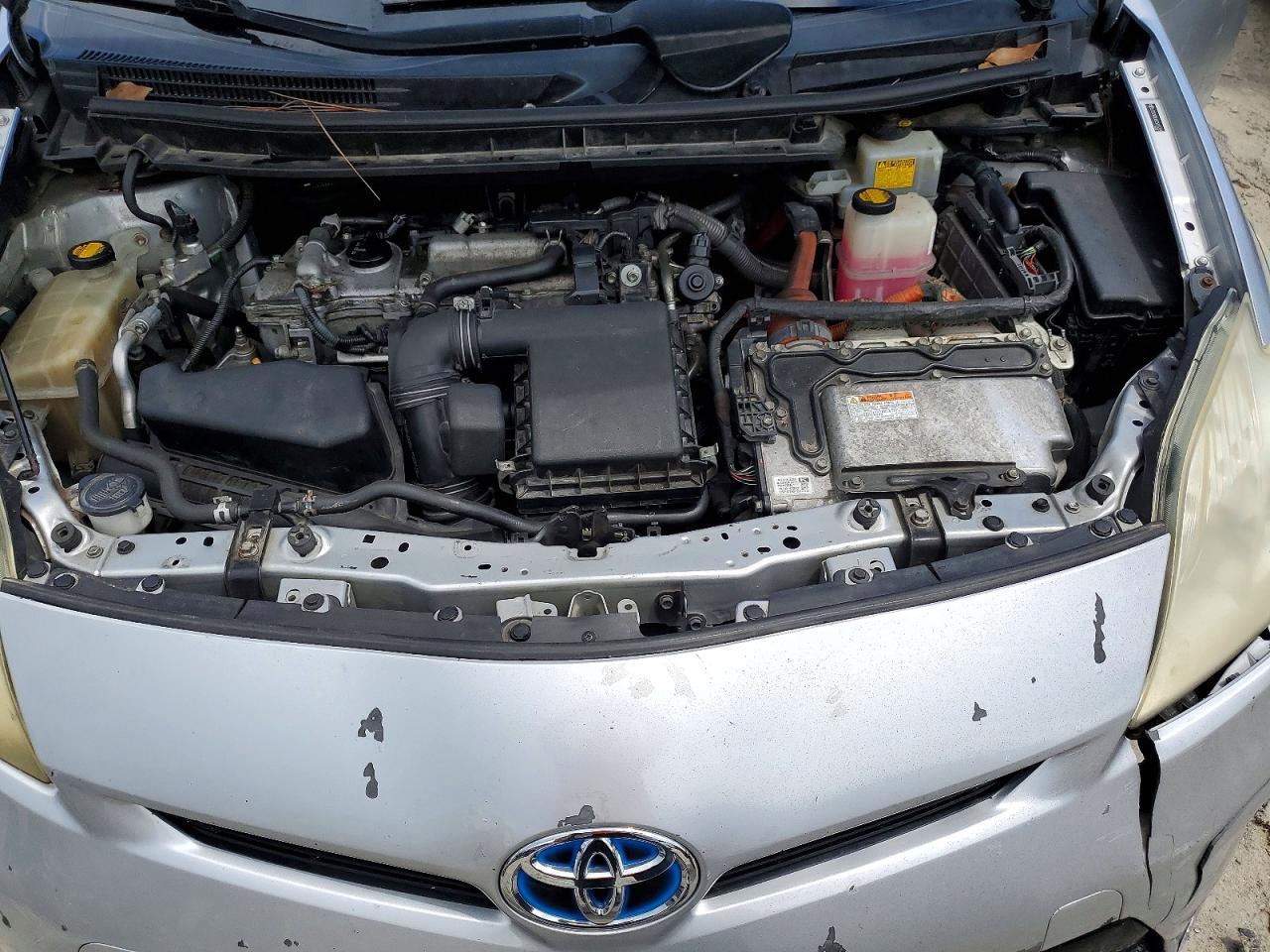 2012 TOYOTA PRIUS — фото 11