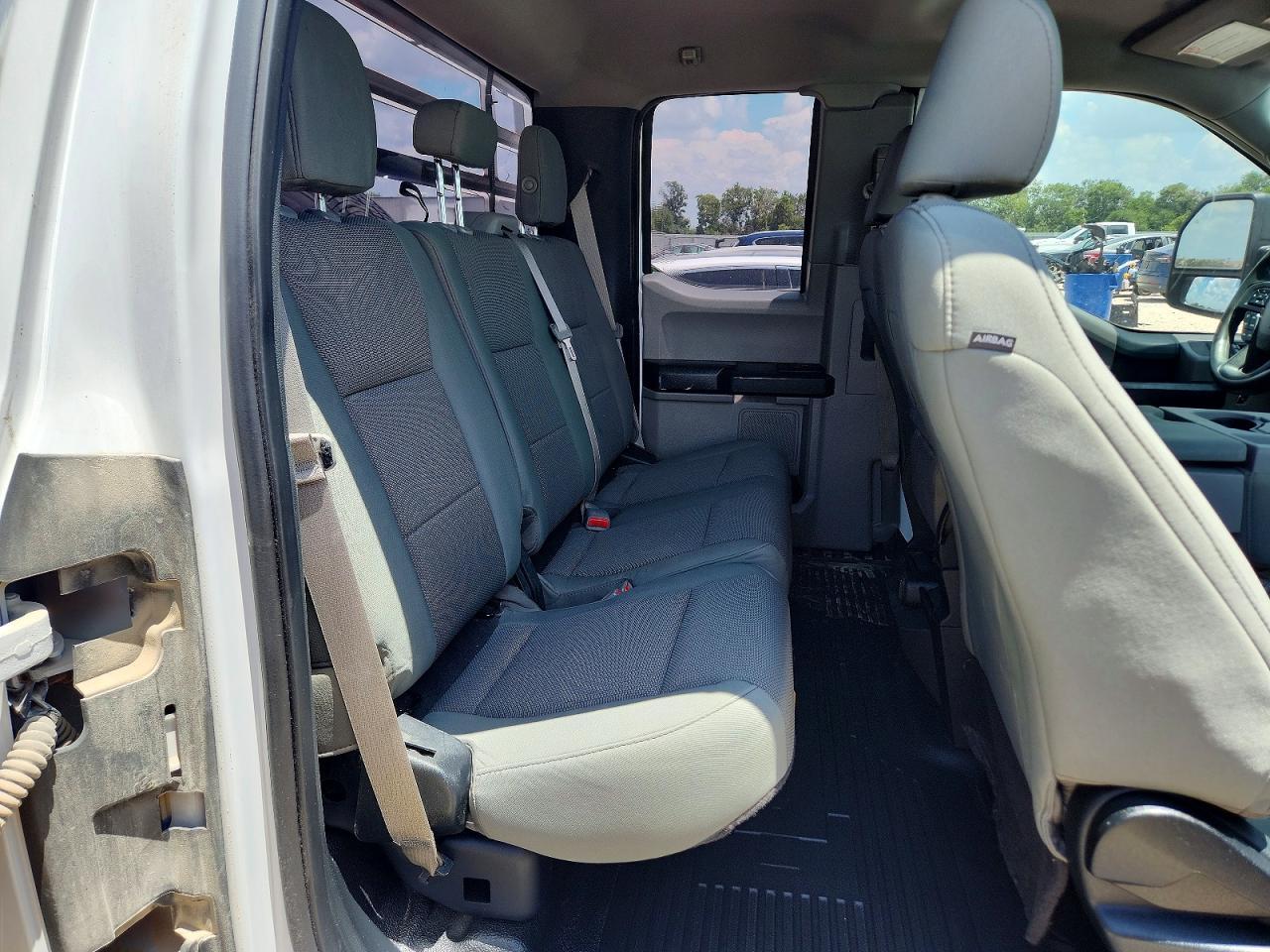 2017 FORD F-350 — фото 10