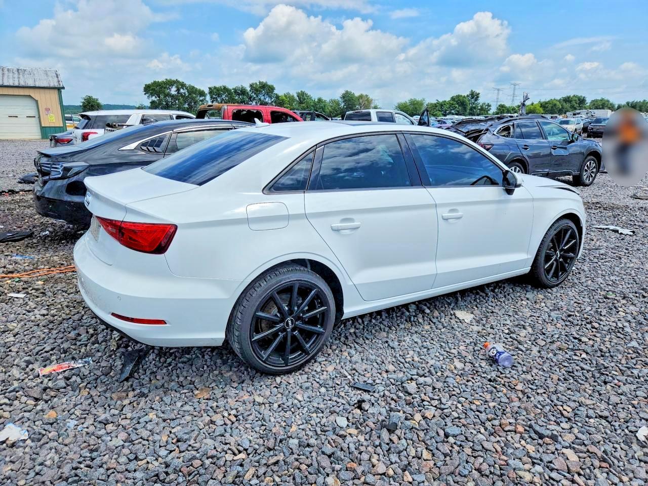 2016 AUDI A3 — фото 3