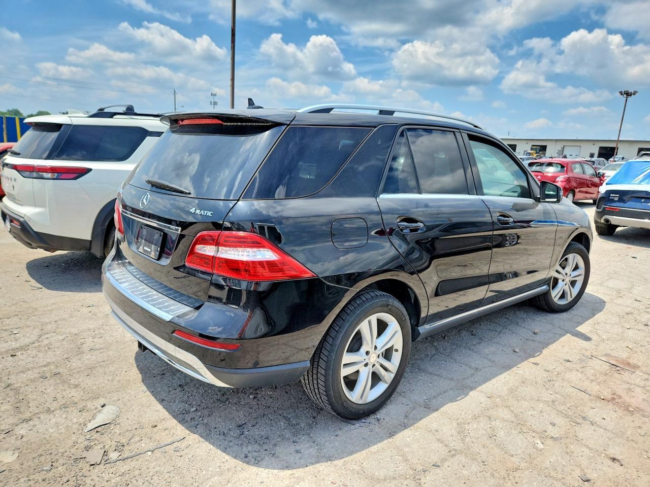 2015 MERCEDES-BENZ M-CLASS — фото 3