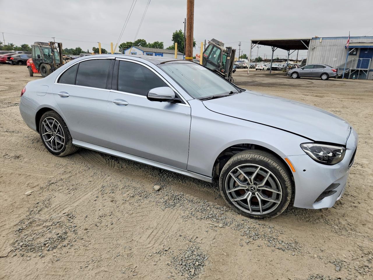 2021 MERCEDES-BENZ E-CLASS — фото 4