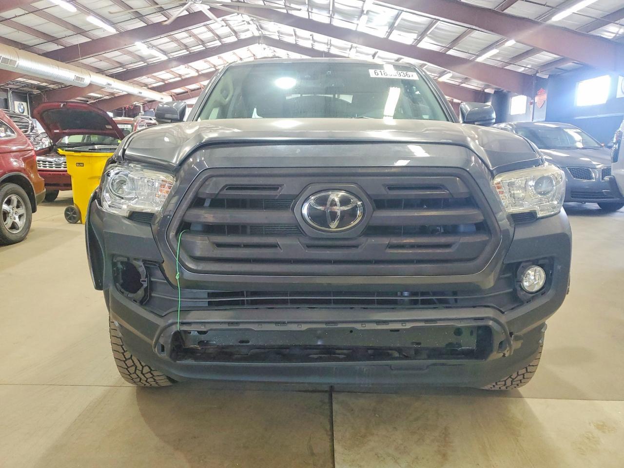 2019 TOYOTA TACOMA — фото 5