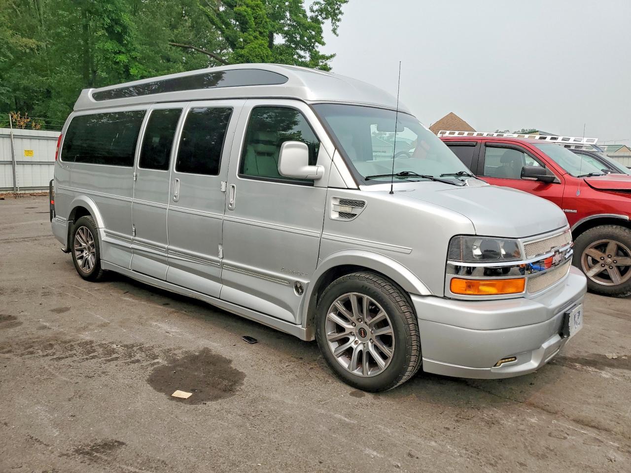 2018 CHEVROLET EXPRESS — фото 4