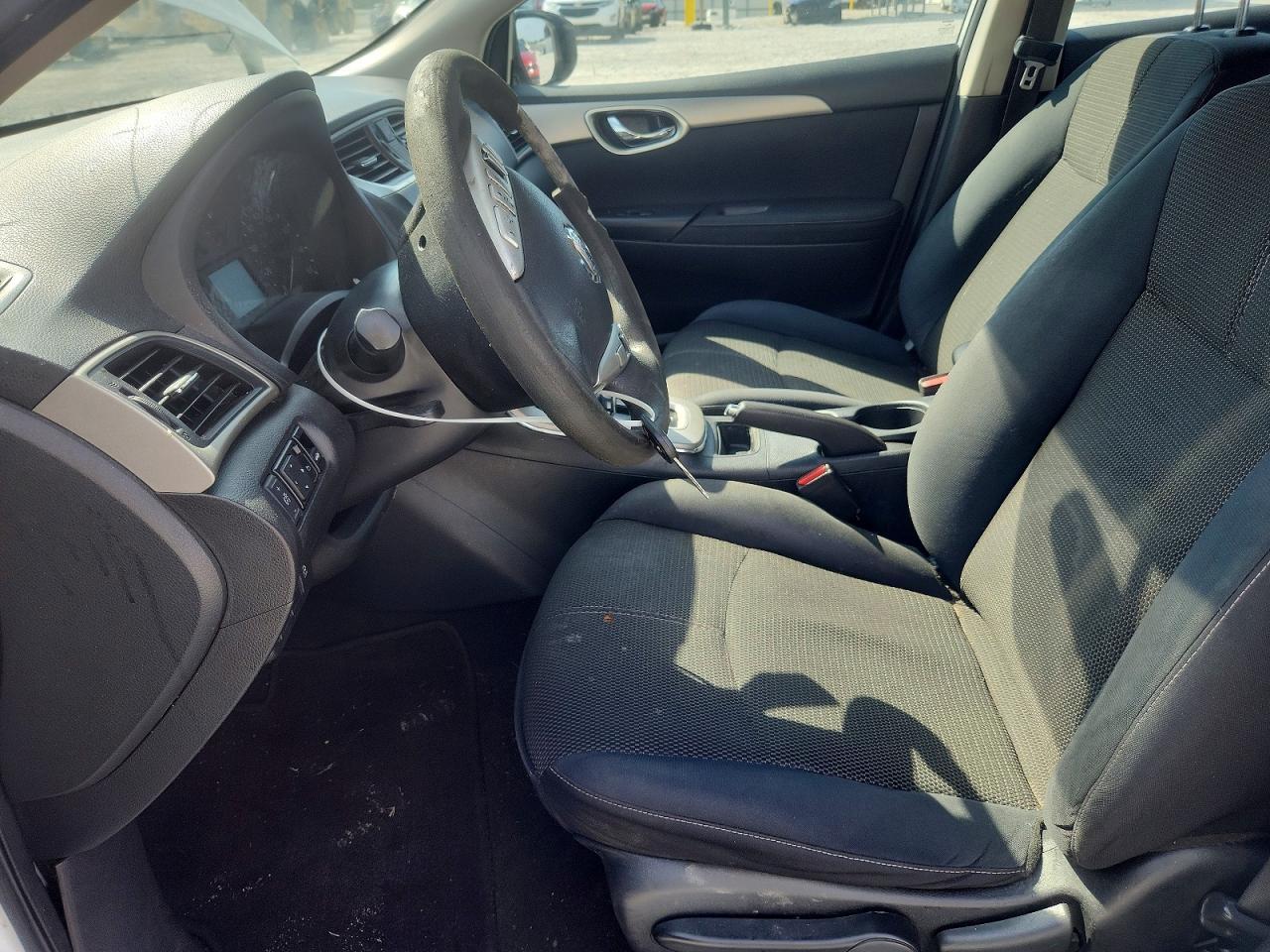 2015 NISSAN SENTRA — фото 7