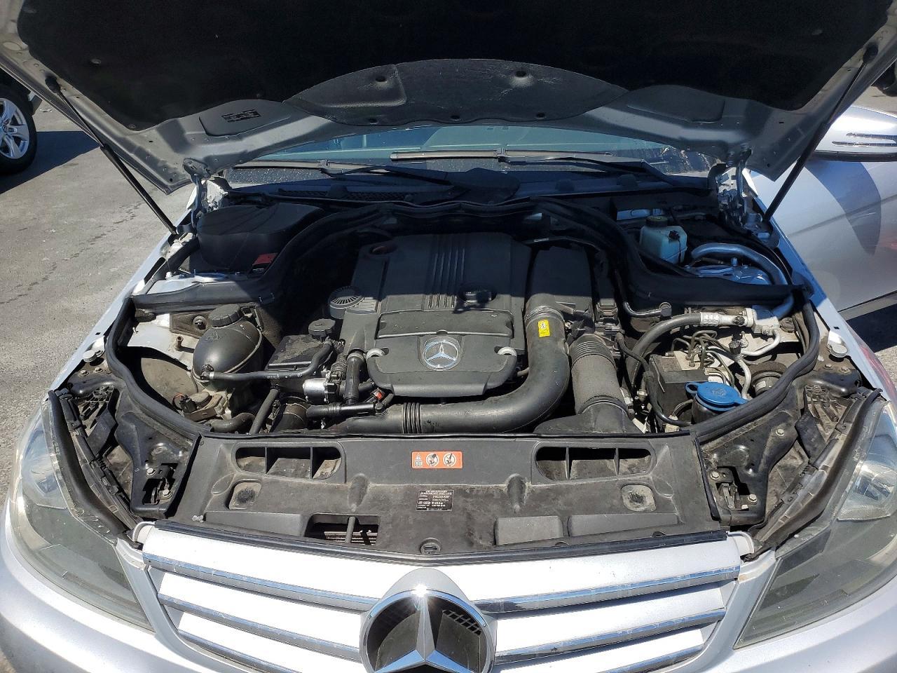 2012 MERCEDES-BENZ C-CLASS — фото 11