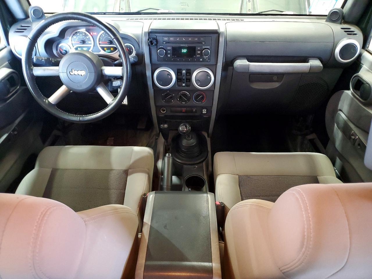 2010 JEEP WRANGLER — фото 8