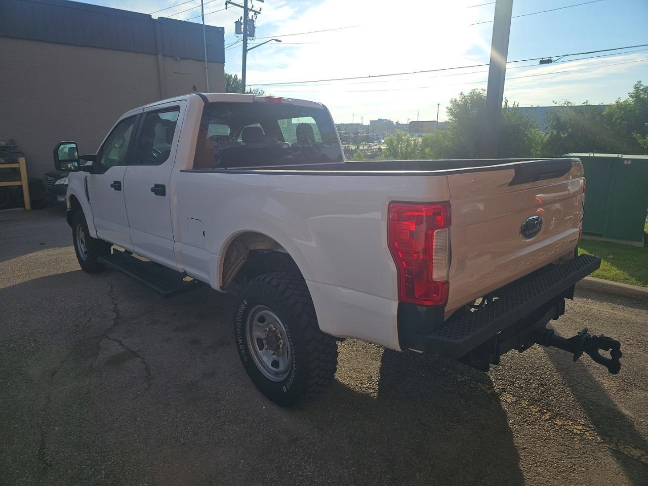 2017 FORD F-350 — фото 4