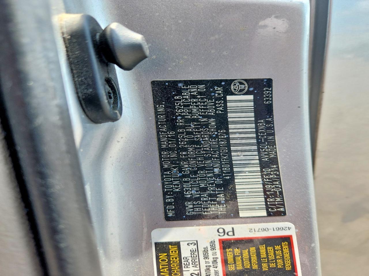 2016 TOYOTA CAMRY HYBRID — фото 12