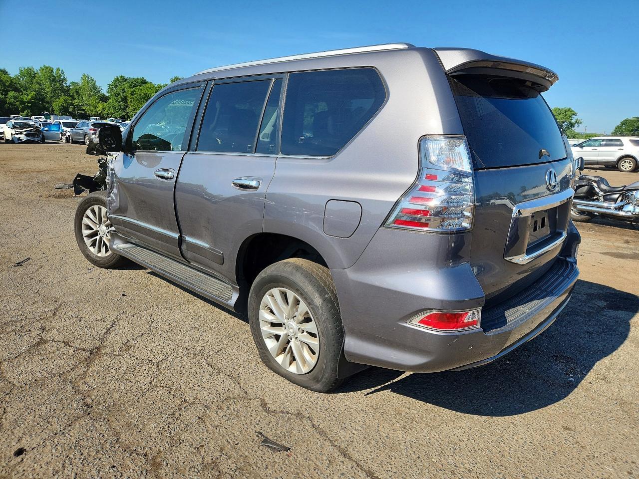 2015 LEXUS GX 460 — фото 2