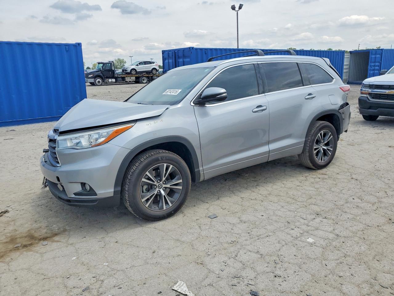 2016 TOYOTA HIGHLANDER — фото 1