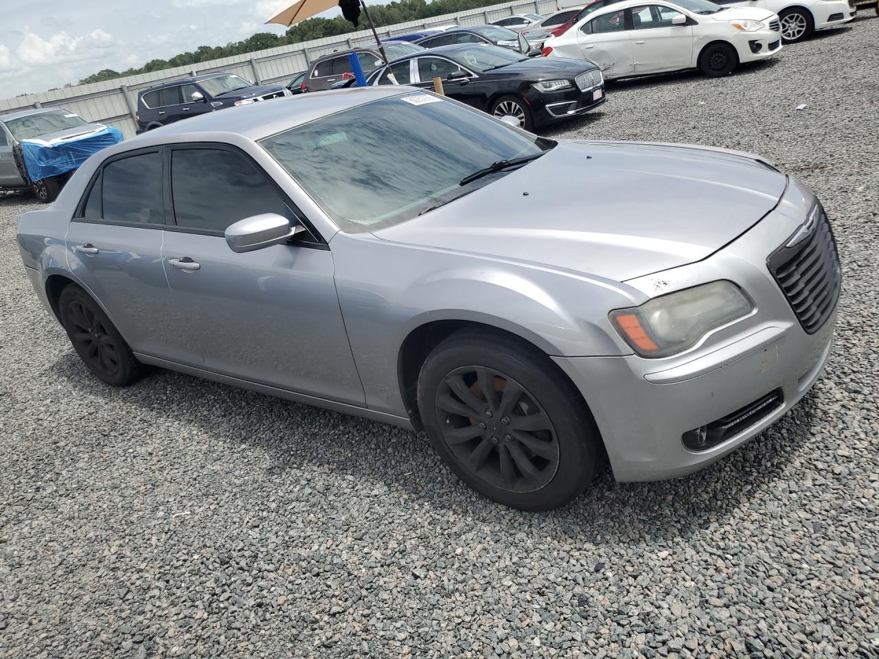 2014 CHRYSLER 300 — фото 4