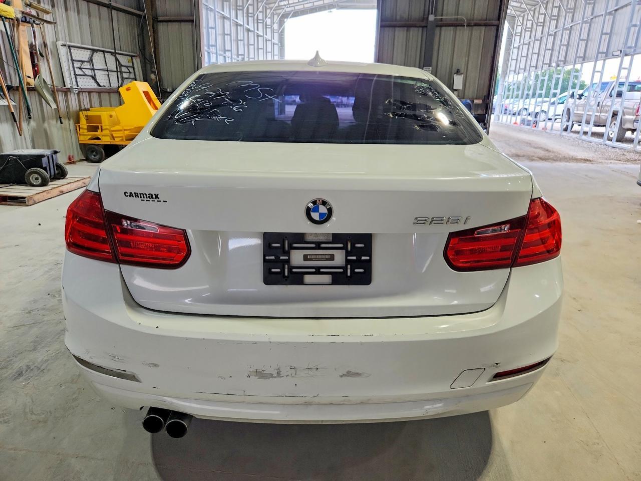 2015 BMW 3 SERIES — фото 6