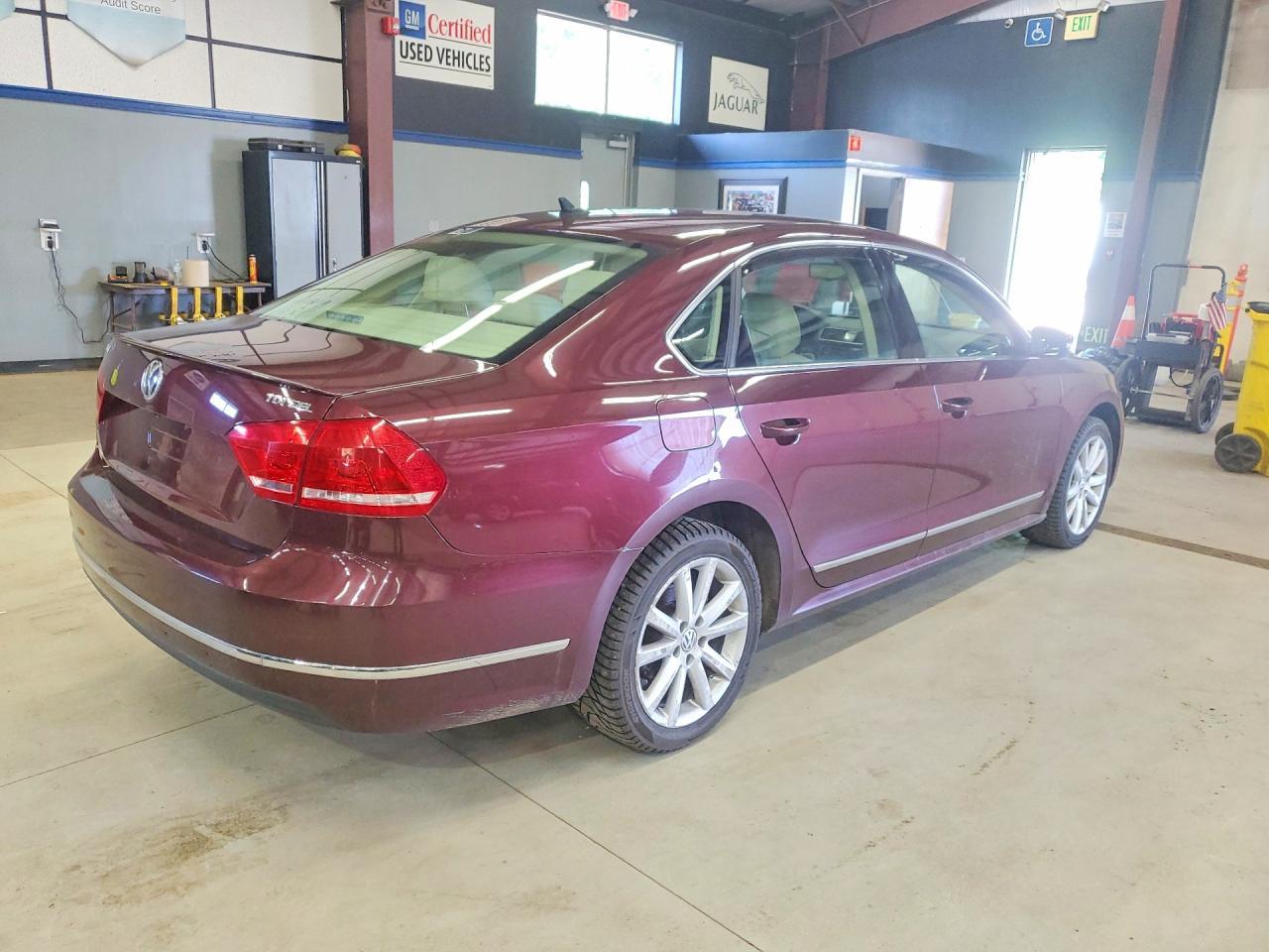 2013 VOLKSWAGEN PASSAT — фото 3