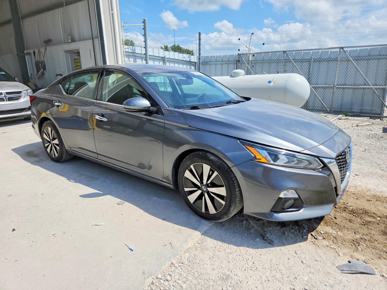 2019 NISSAN ALTIMA — фото 4