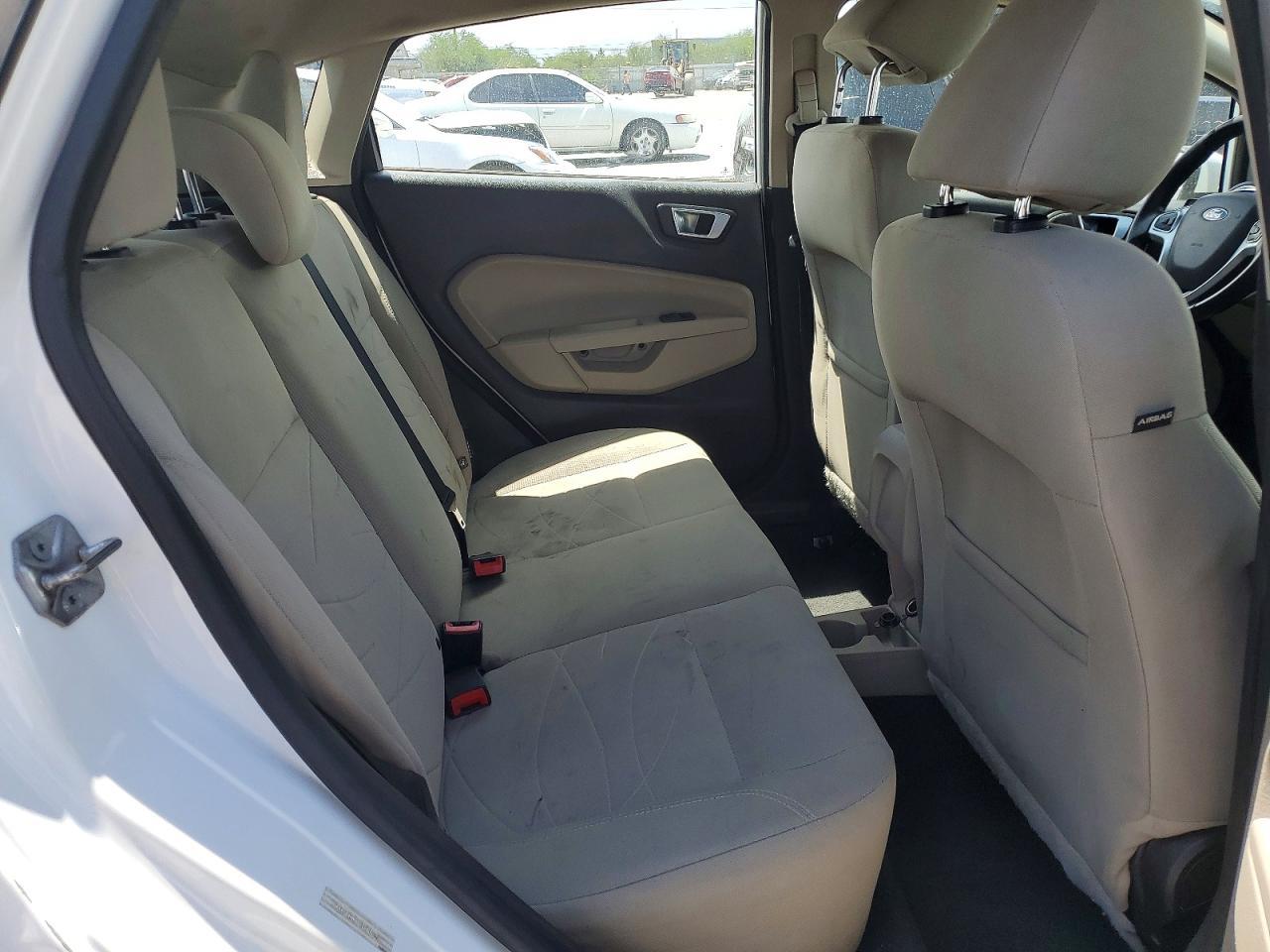 2015 FORD FIESTA — фото 10