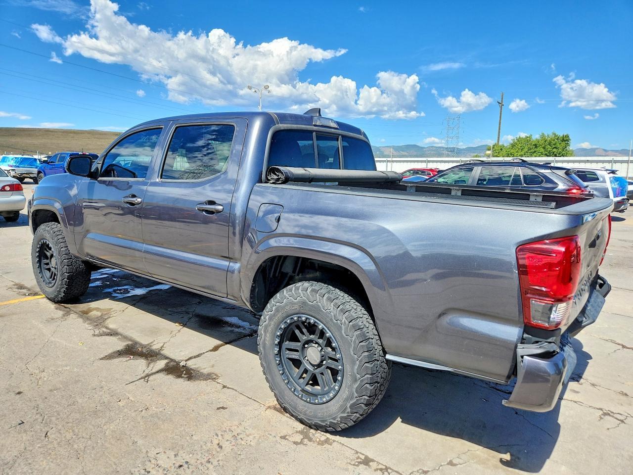 2021 TOYOTA TACOMA — фото 2