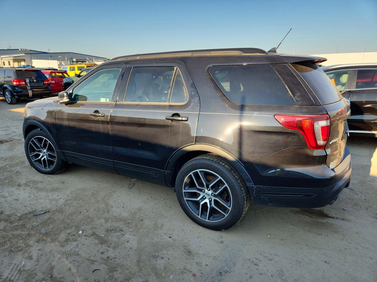 2019 FORD EXPLORER — фото 2