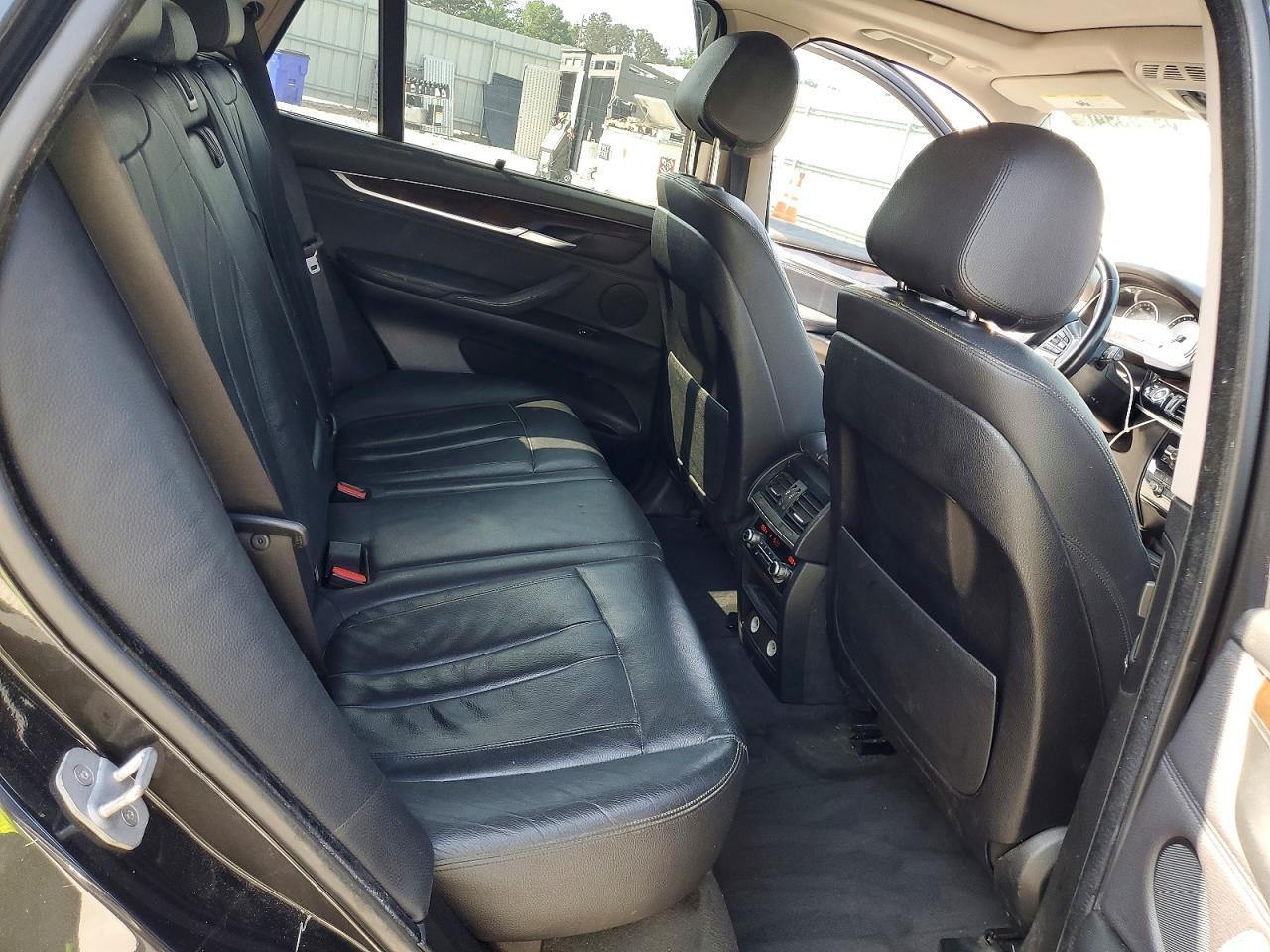 2015 BMW X5 — фото 11