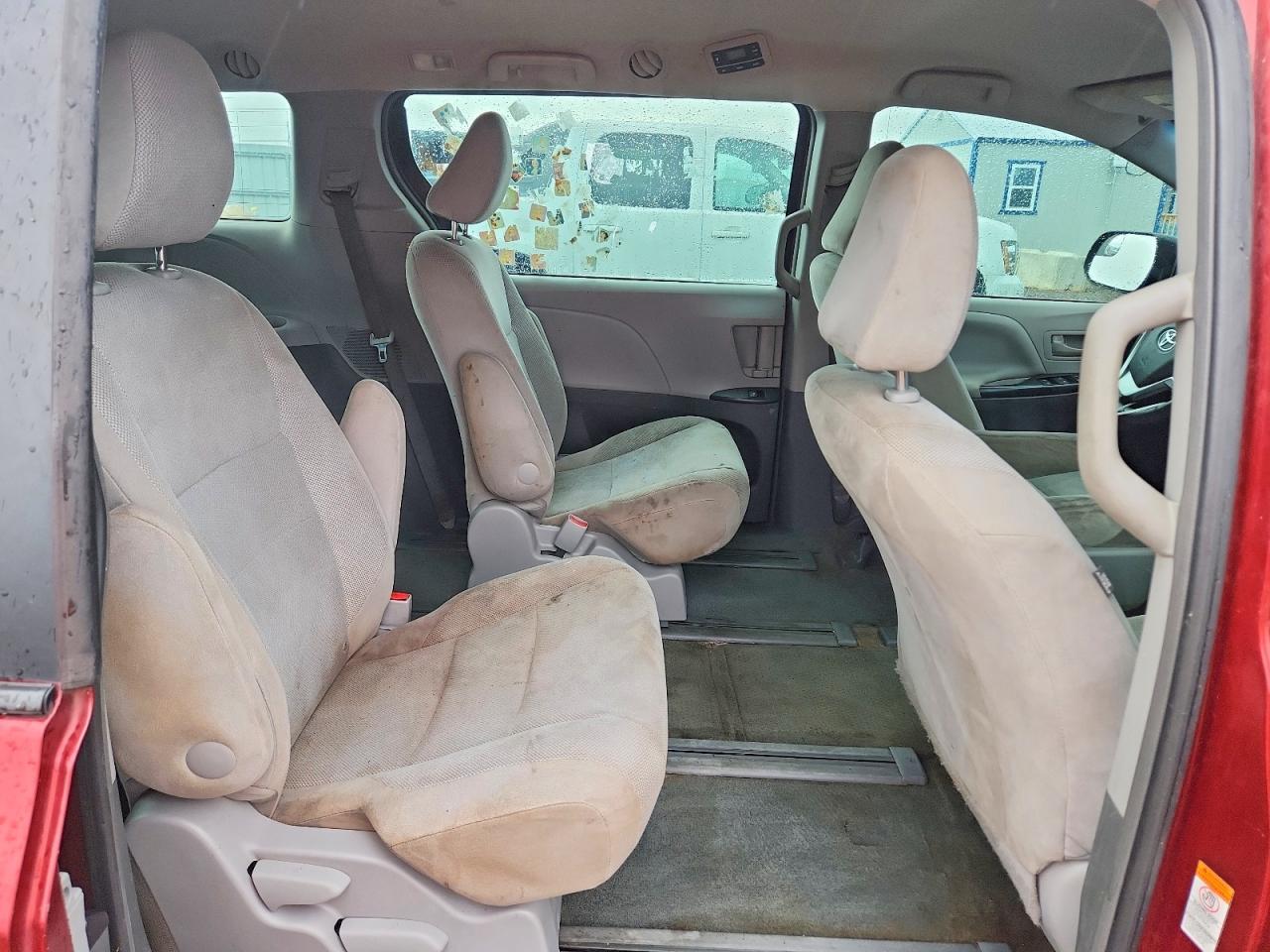 2017 TOYOTA SIENNA — фото 11