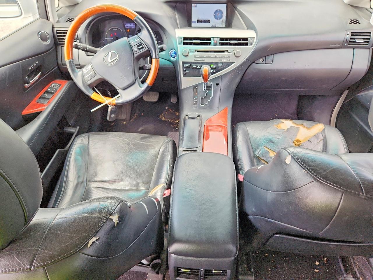 2011 LEXUS RX 450H — фото 8