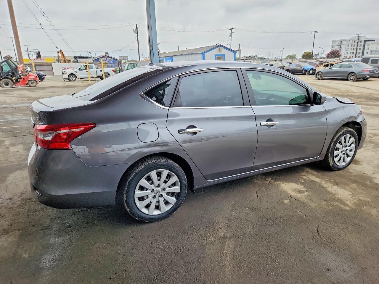 2016 NISSAN SENTRA — фото 3
