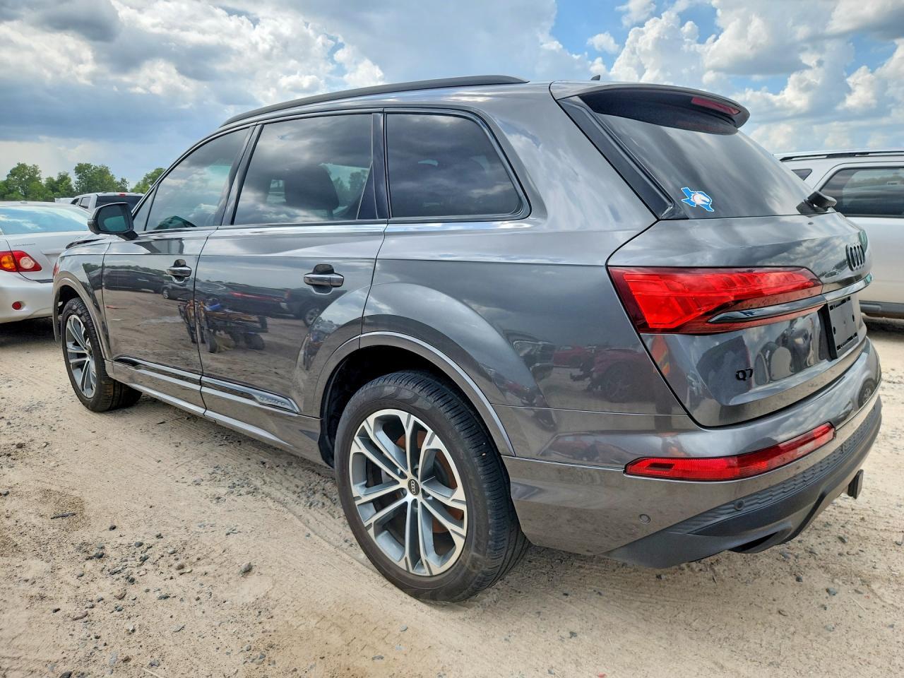 2025 AUDI Q7 — фото 2