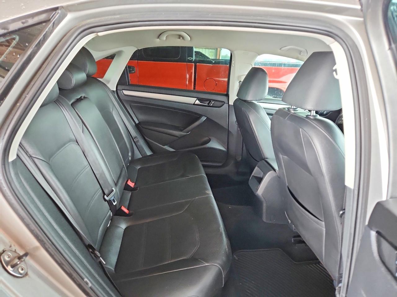 2014 VOLKSWAGEN PASSAT — фото 10