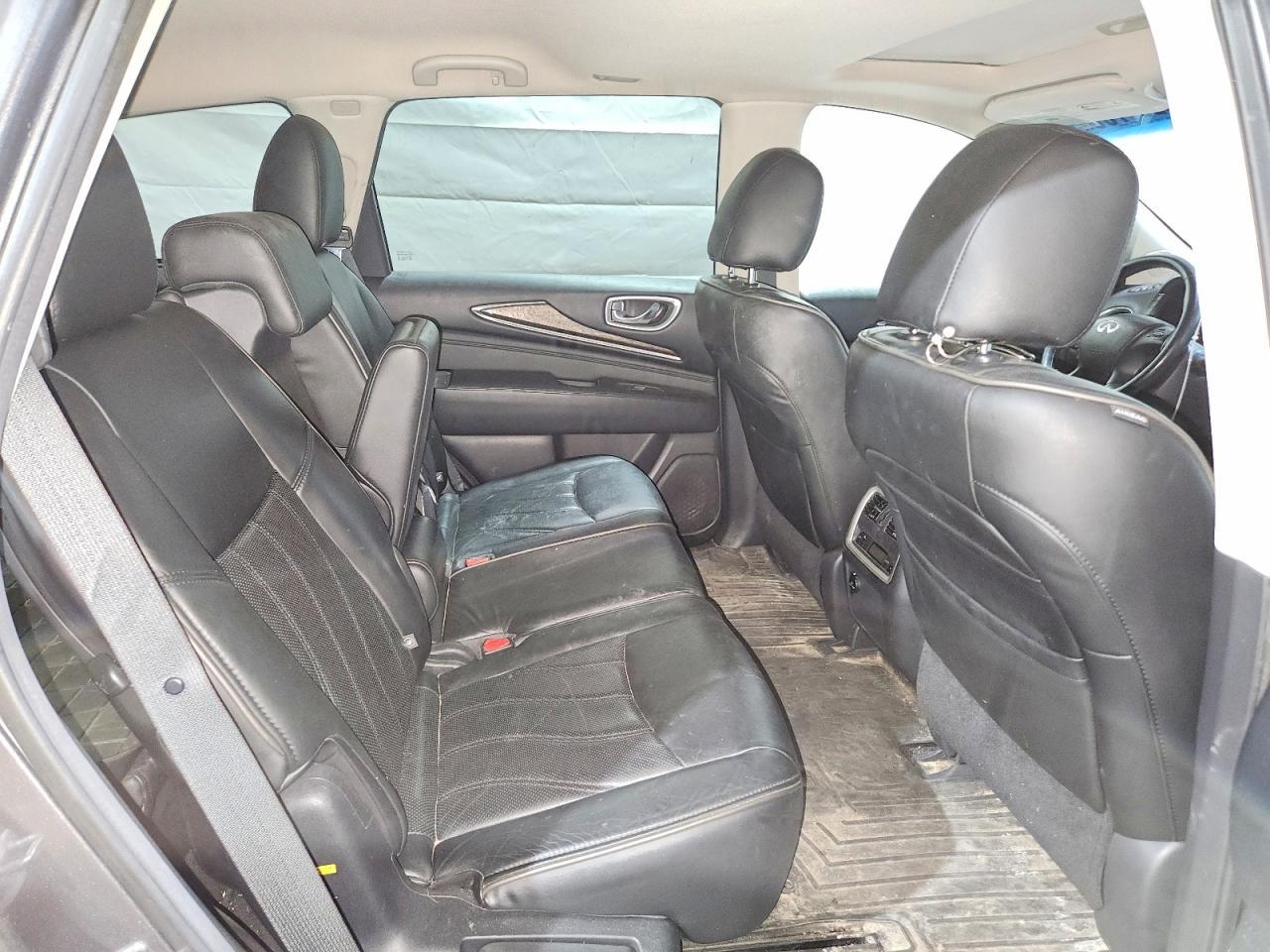 2015 INFINITI QX60 — фото 11