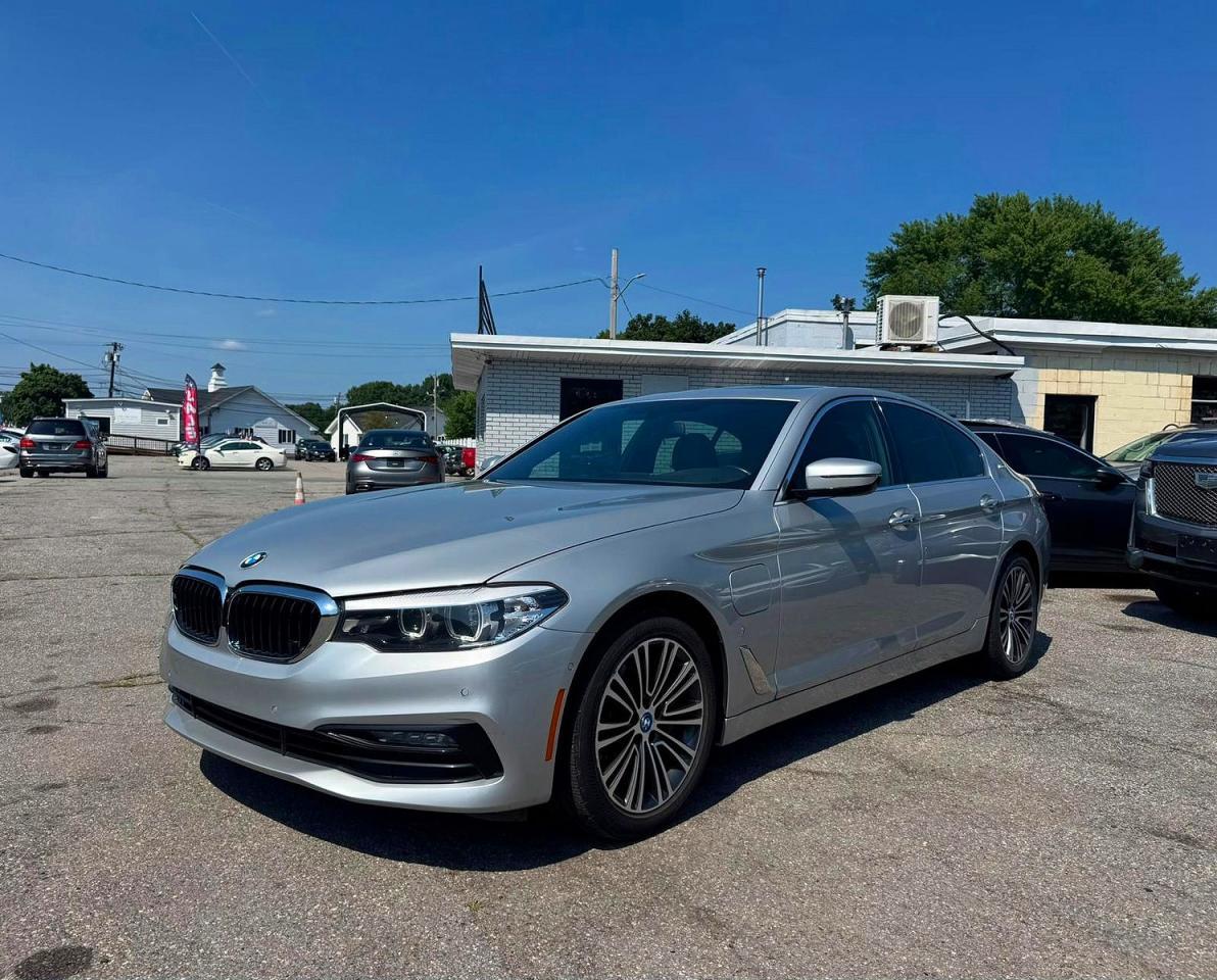 2018 BMW 5 SERIES — фото 2