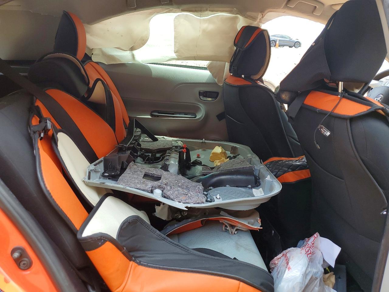 2012 TOYOTA PRIUS — фото 10