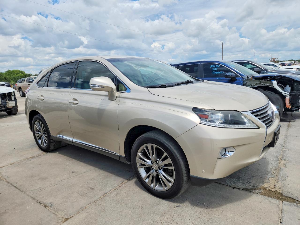 2013 LEXUS RX 450H — фото 4