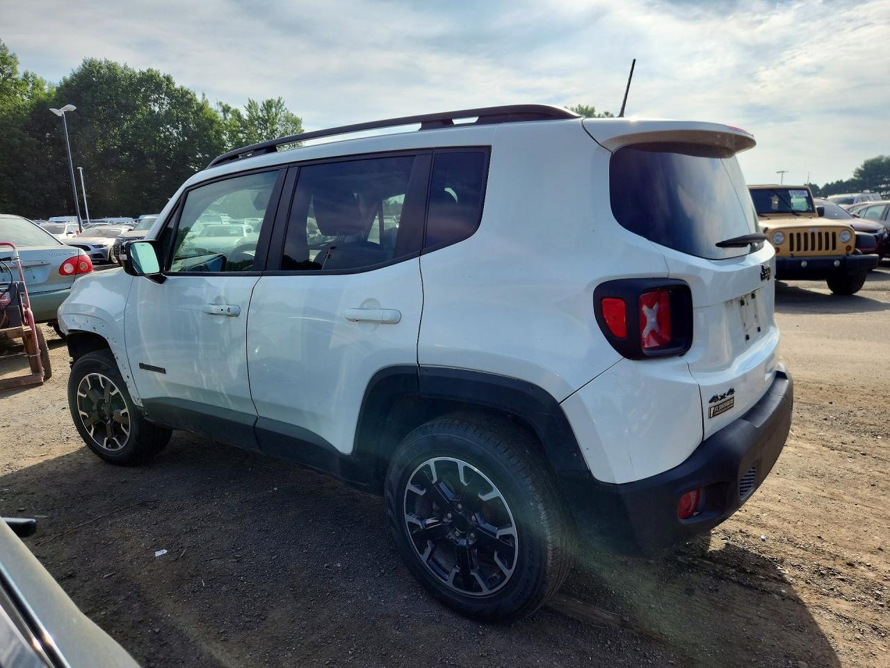 2023 JEEP RENEGADE — фото 2