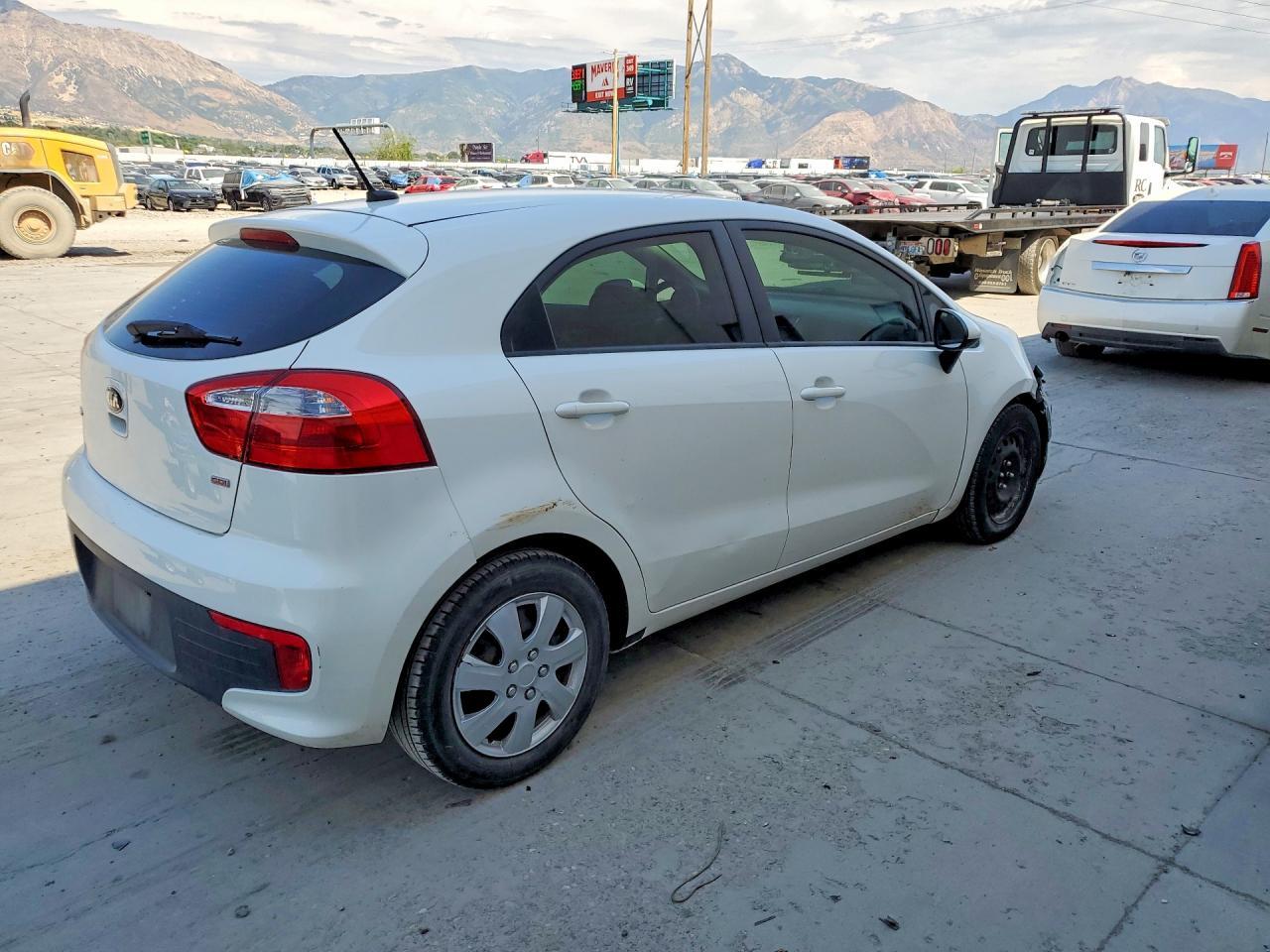2016 KIA RIO — фото 3