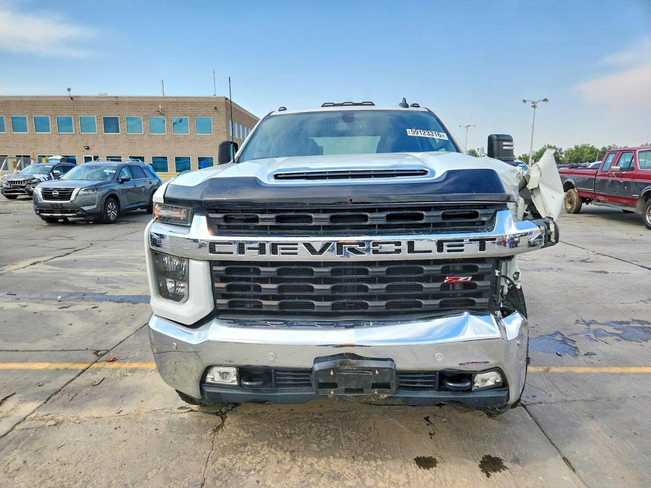 2021 CHEVROLET SILVERADO 2500 — фото 5