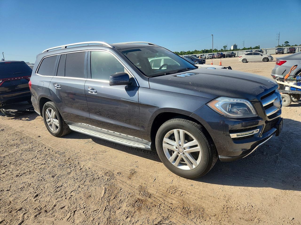 2013 MERCEDES-BENZ GL-CLASS — фото 4