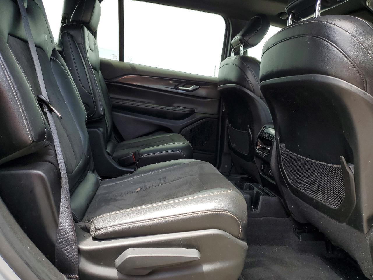 2023 JEEP GRAND CHEROKEE — фото 11