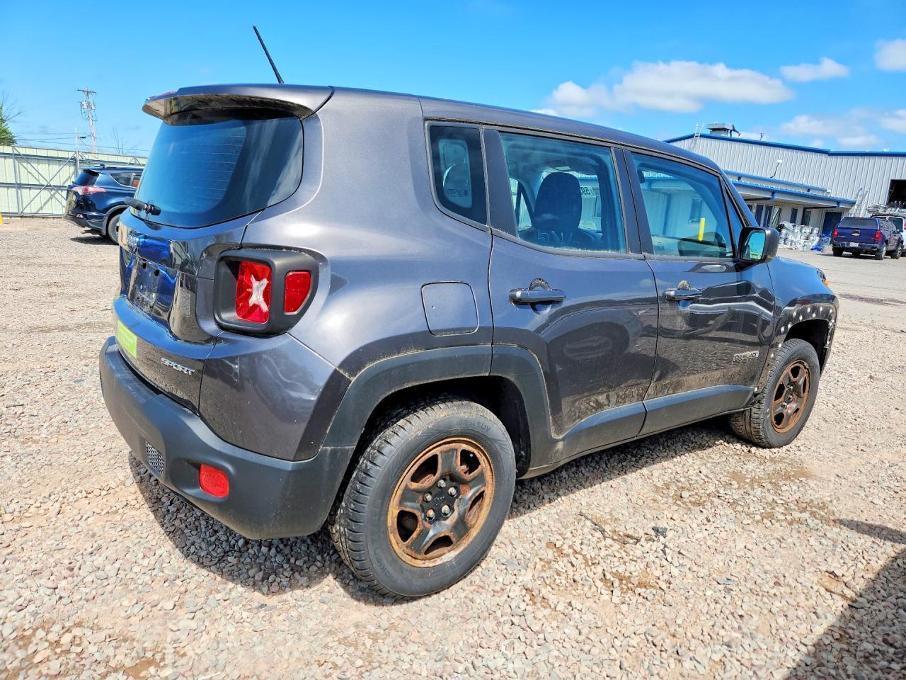 2016 JEEP RENEGADE — фото 3