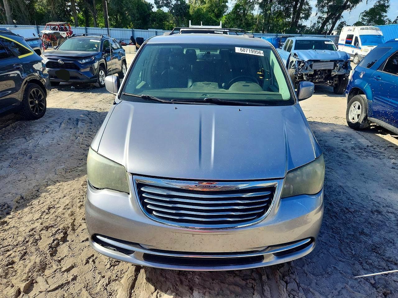 2014 CHRYSLER TOWN & COUNTRY — фото 5