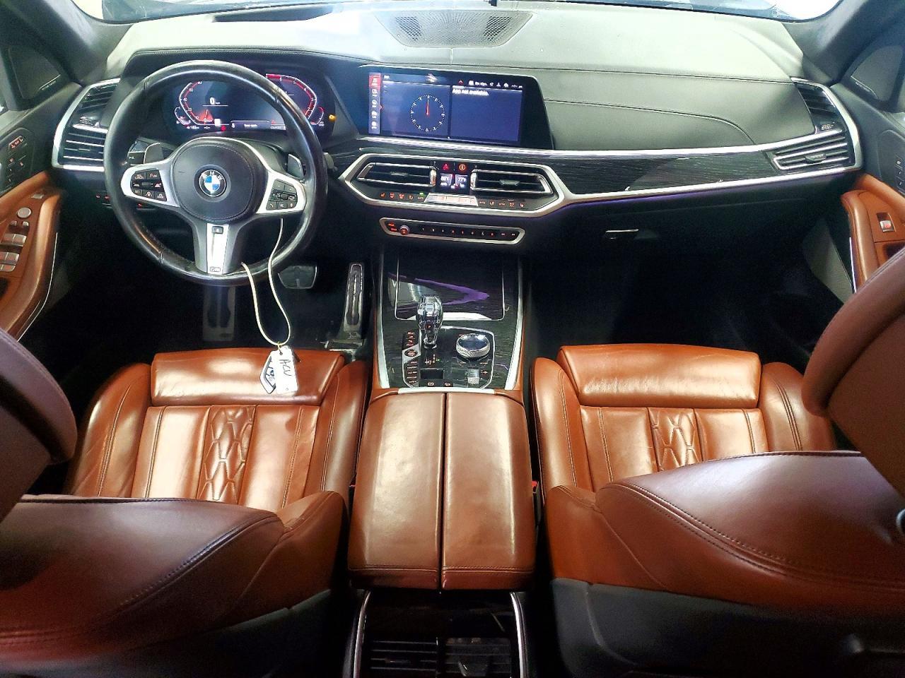 2019 BMW X7 — фото 8