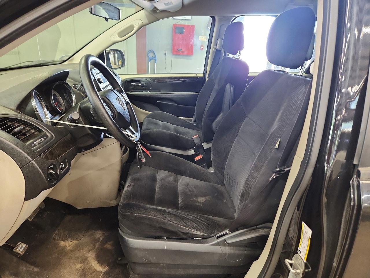2015 DODGE GRAND CARAVAN — фото 7