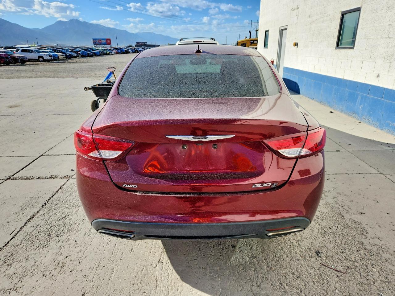2015 CHRYSLER 200 — фото 6