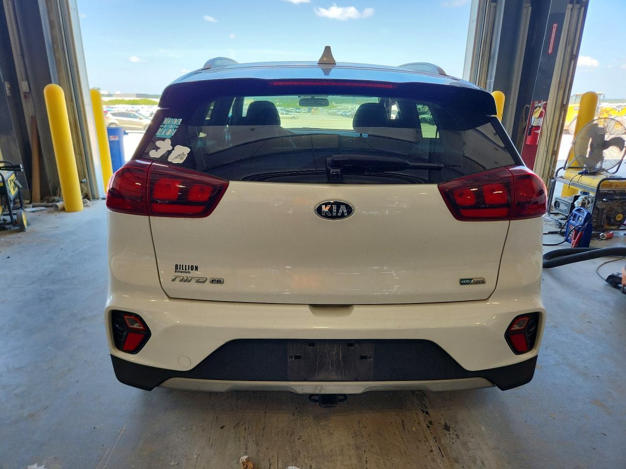 2020 KIA NIRO HYBRID — фото 6