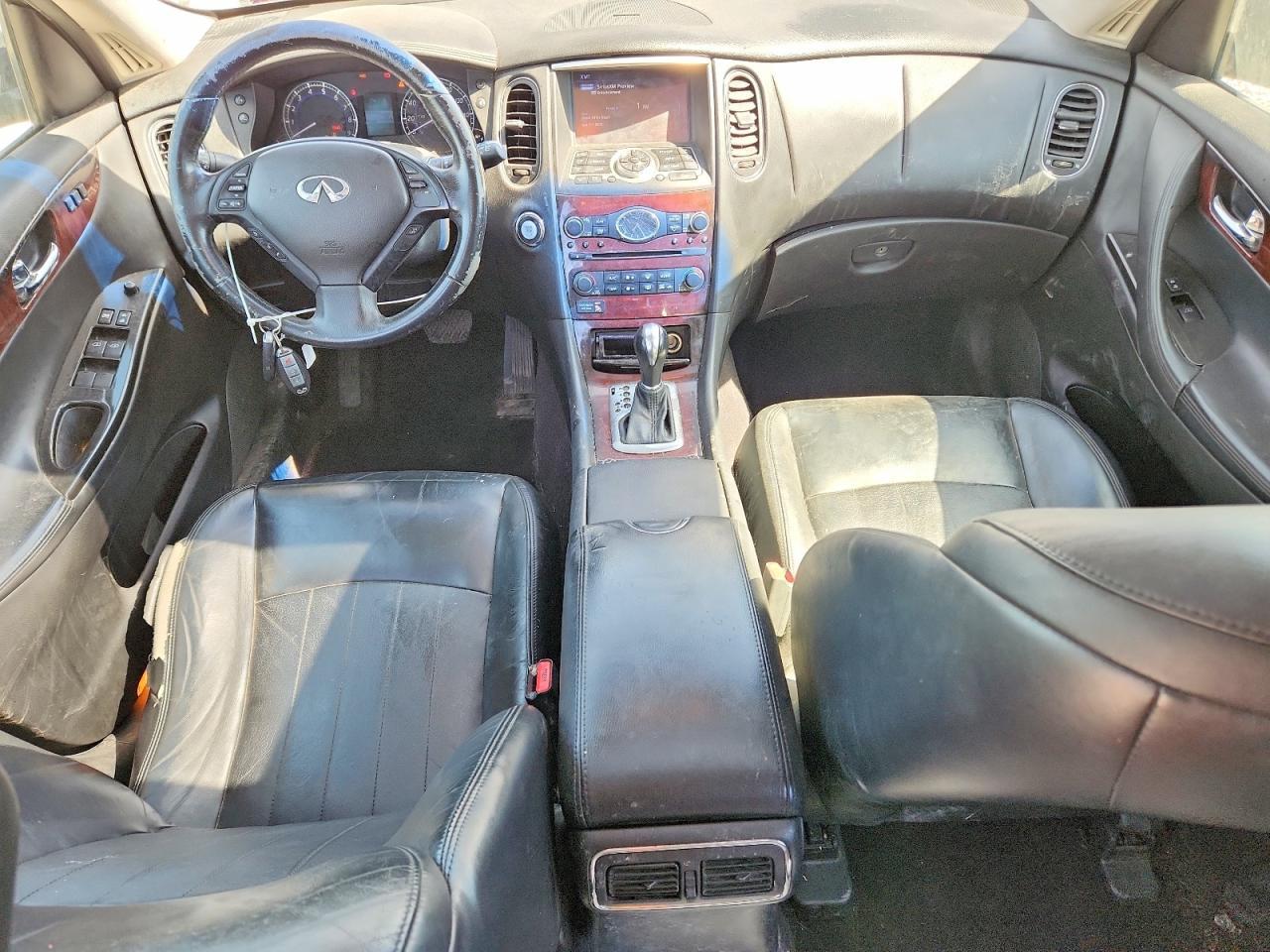 2016 INFINITI QX50 — фото 8