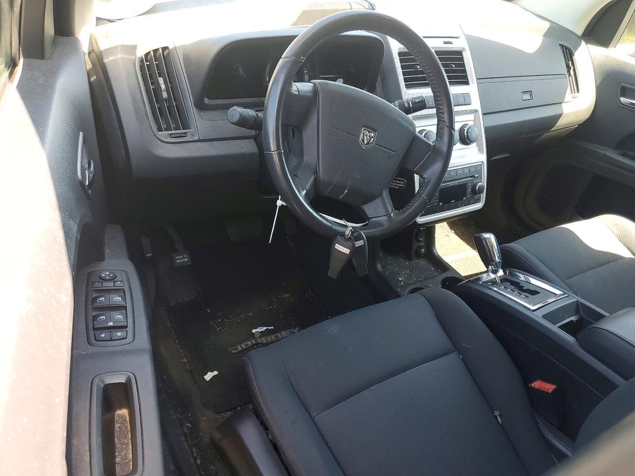 2010 DODGE JOURNEY — фото 8