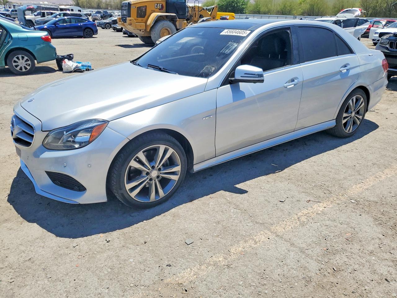 2016 MERCEDES-BENZ E-CLASS — фото 1